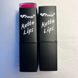 Amuse Matte Lips Lipstick - Vibrant Pink lot of 2